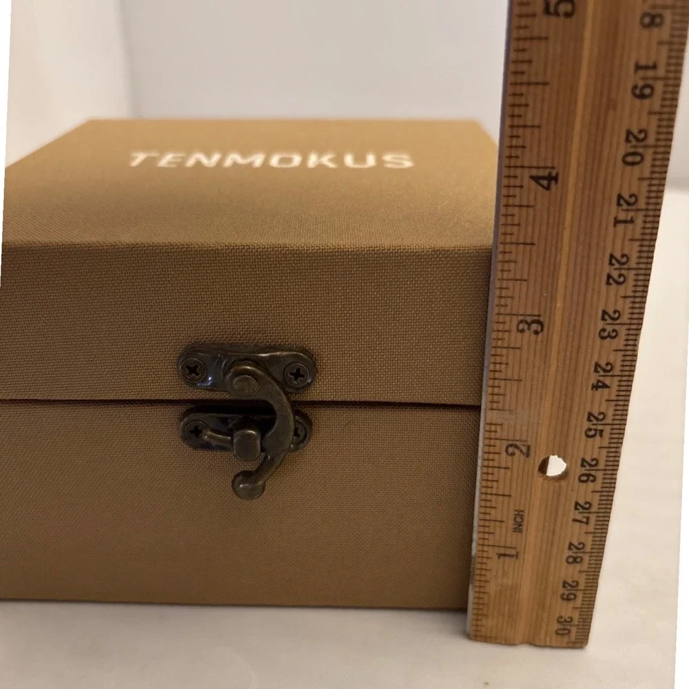 TENMOKUS Textured Jewelry Box Decorative Keepsake Display Clasp LinedTrinket Box